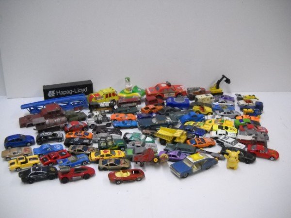 TOY CARS: COLLECTION OF DIE CAST TOY CARS INCLUDING MATCHBOX; HOT WHEELS; LESNEY; CORGI. APPROX 82. CALL 845-457-7550 OR EMAIL STERLINGAUCTION@AOL.COM FOR FULL CONDITION REPORT, SHIPPING/PACKING QUOTES PRIOR TO