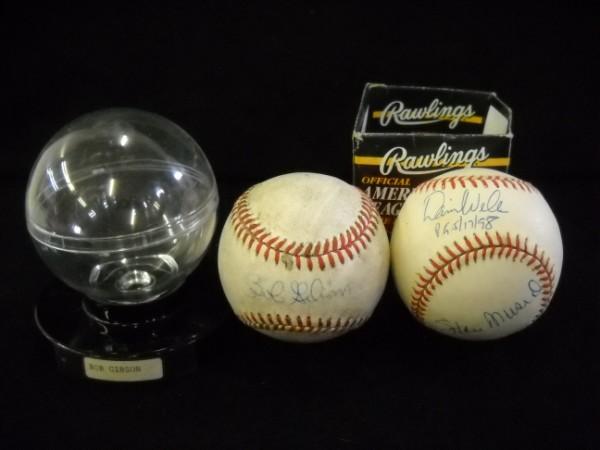 BASEBALL: 2 BASEBALLS SIGNED- BOB GIBSON; STAN MUSIAL; D. WILE?