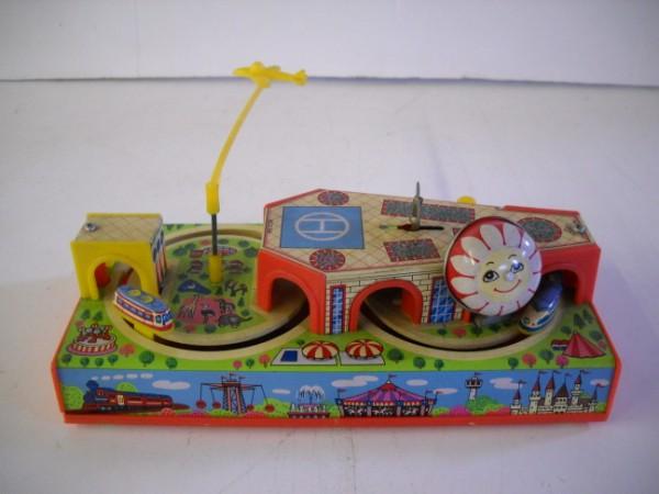 TIN TOY: TIN TOY YONE MADE IN JAPAN PLANES. 1 RUBBER BAND NEEDS FIXING. 8 INCHES X 3 INCHES