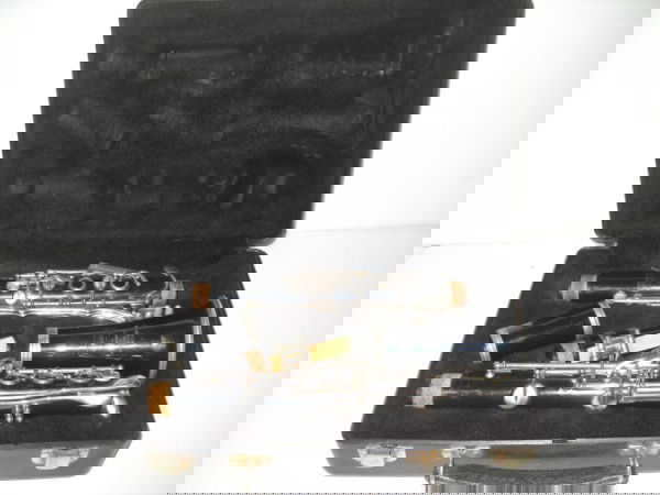 where is the serial number on a bundy resonite clarinet where is the serial number on a bundy resonite clarinet