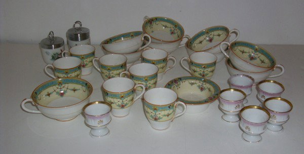 ROYAL WORCESTER: ROYAL WORCESTER MADE IN ENGLAND DAYTON PATTERN CUPS; ROYAL WORCESTER ENGLAND COVERED JARS. WEAR; CHIPS. All property is sold "AS IS", "WHERE IS", and ALL SALES ARE FINAL. There are NO REFUNDS, NO EXCH