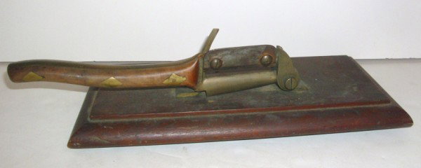 TOBACCO CUTTER: TOBACCO CUTTER. 16 INCHES X 6 1/2 INCHES X 5 INCHES.