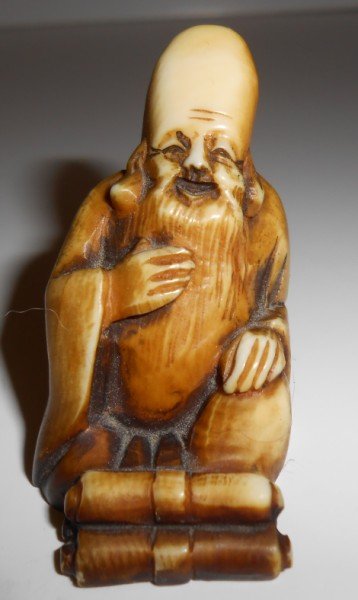 NETSUKE