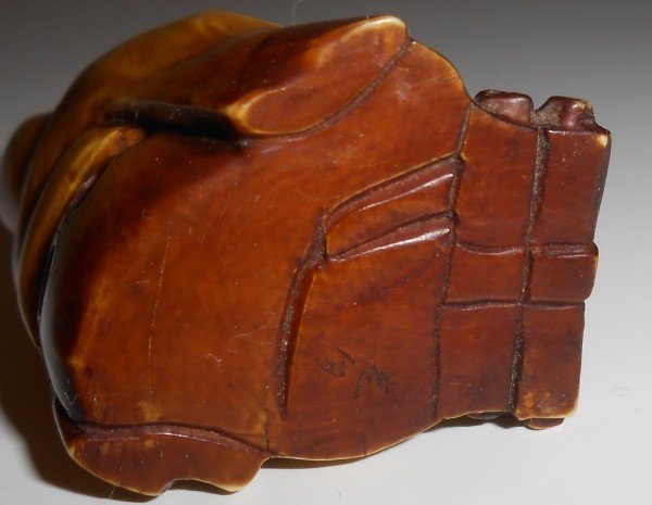 NETSUKE - 4