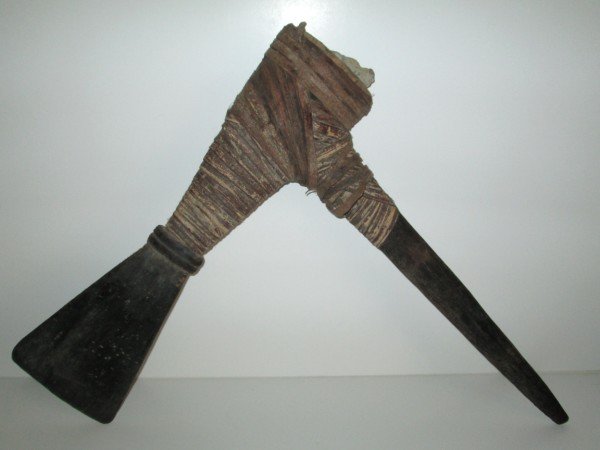 AFRICAN TOOL: AFRICAN TOOL WEAPON. 21 1/2 INCHES X 5 INCHES.
