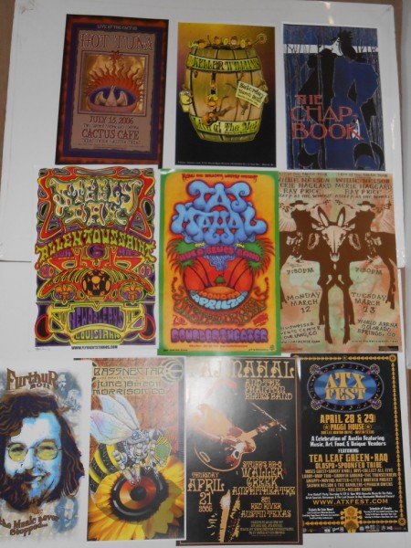 MUSIC CONCERT POSTERS: 10 MUSIC CONCERT POSTERS INCLUDING HOT TUNA; TAJ MAHAL; WILLIE NELSON; FURTHUR; STEELY DAN; BASSNECTAR; & ART PRINT POSTER. SIZES RANGE FROM 10 X 19 TO 13 X 19.