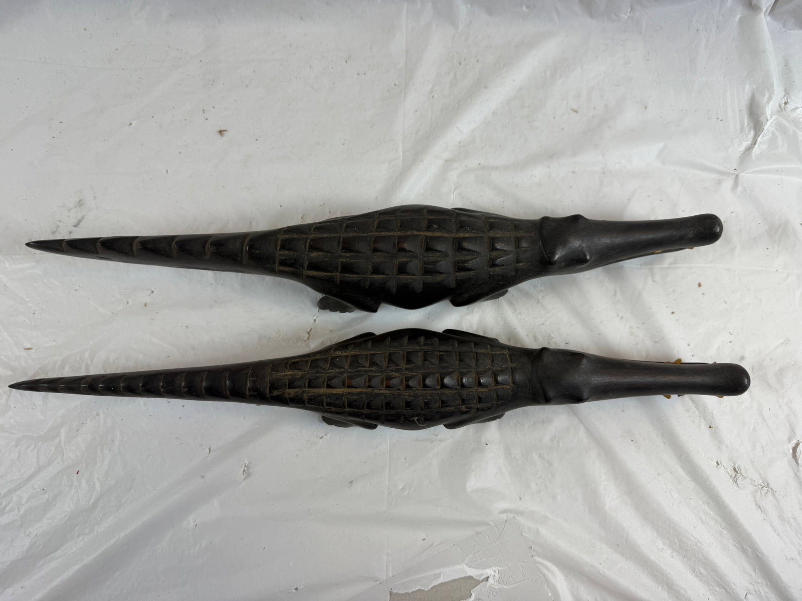 Pair of Teakwood alligators: Pair of Teakwood alligators