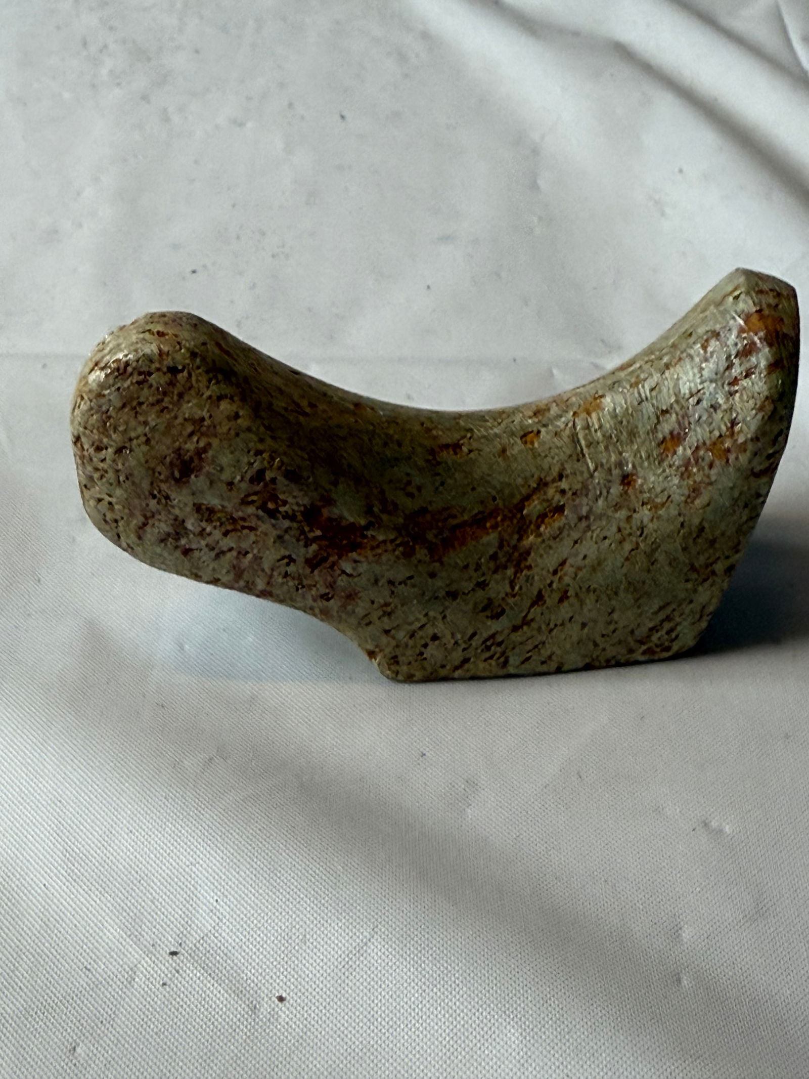 Native American Bird Stone: .Native American Bird Stone. This item has not been authenticated as to age, authenticity, materials, maker, time period, or origin