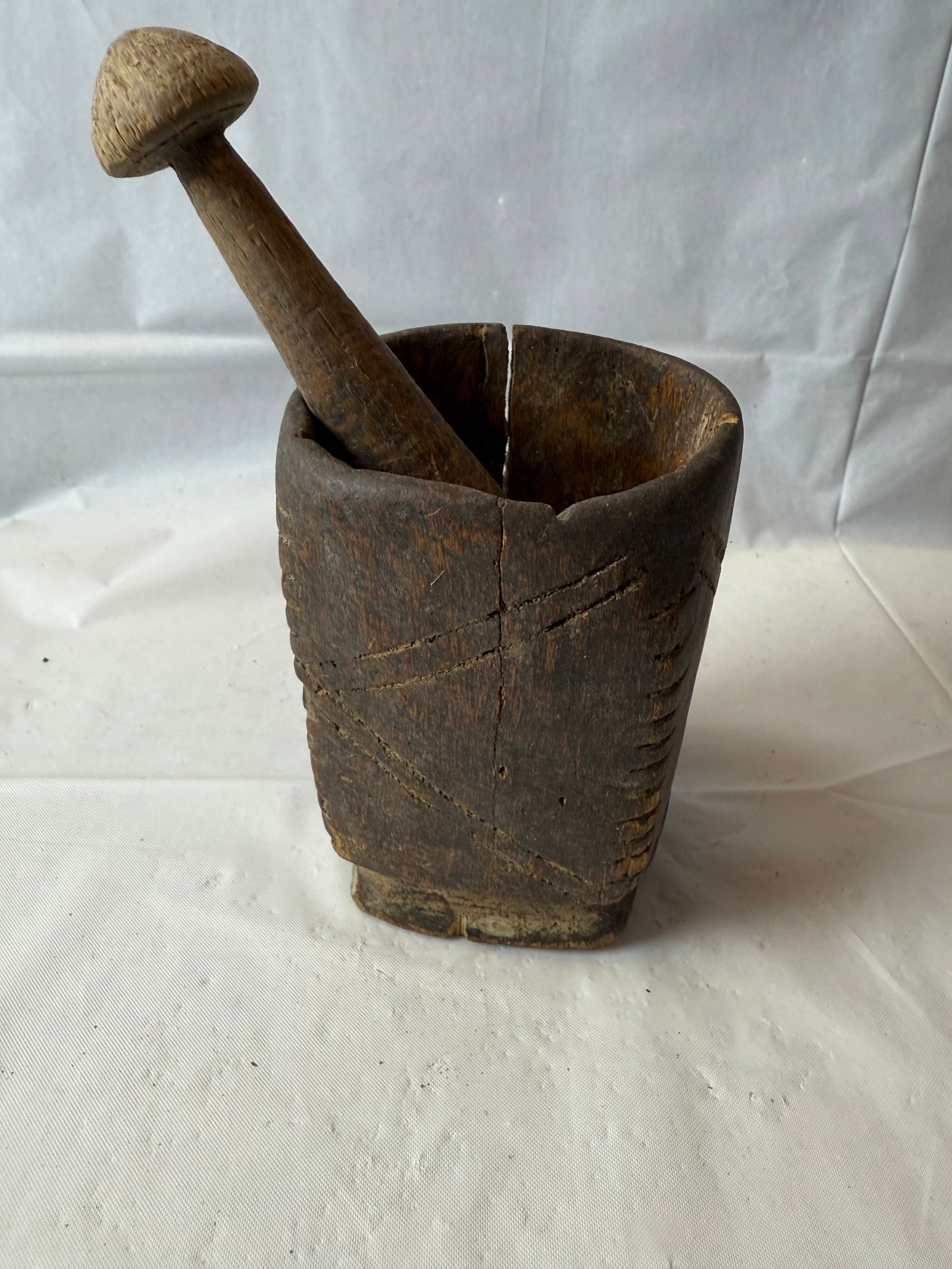 Northeast Woodlands Mortar & Pestle (1 of 2)