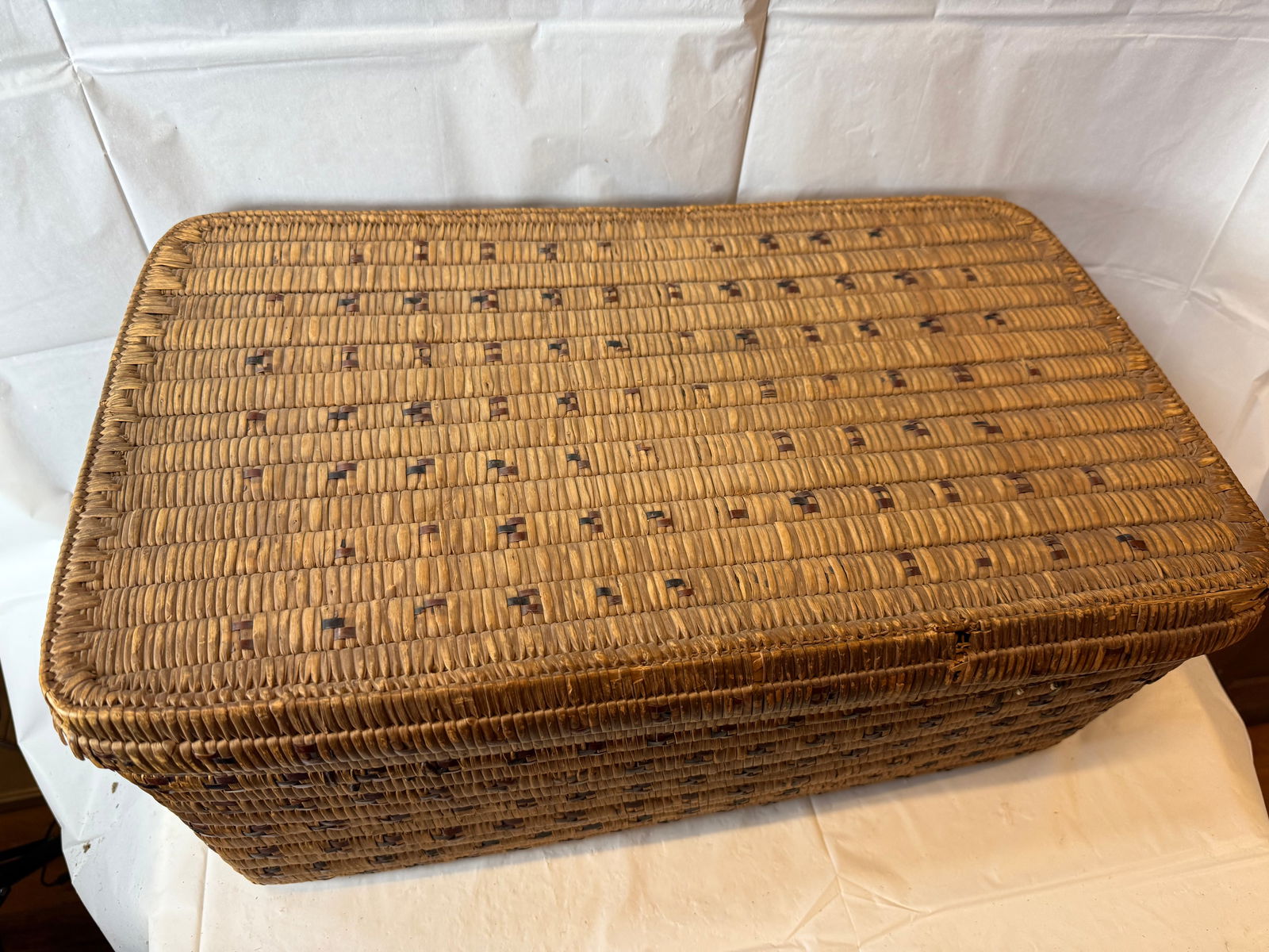 Vintage Woven Storage Basket (1 of 5)