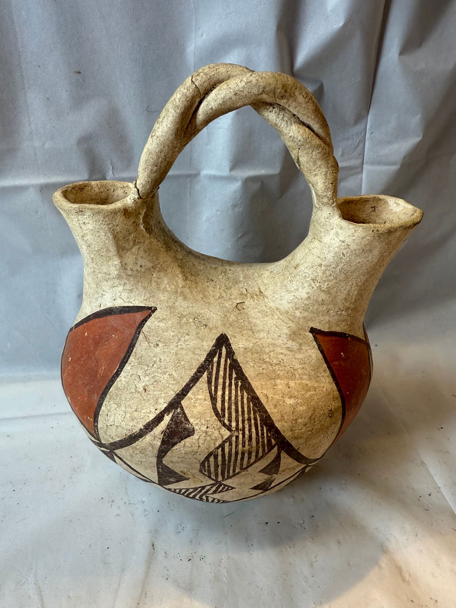 Native American Acoma Pueblo Wedding Vase: Native American Acoma Pueblo Wedding Vase