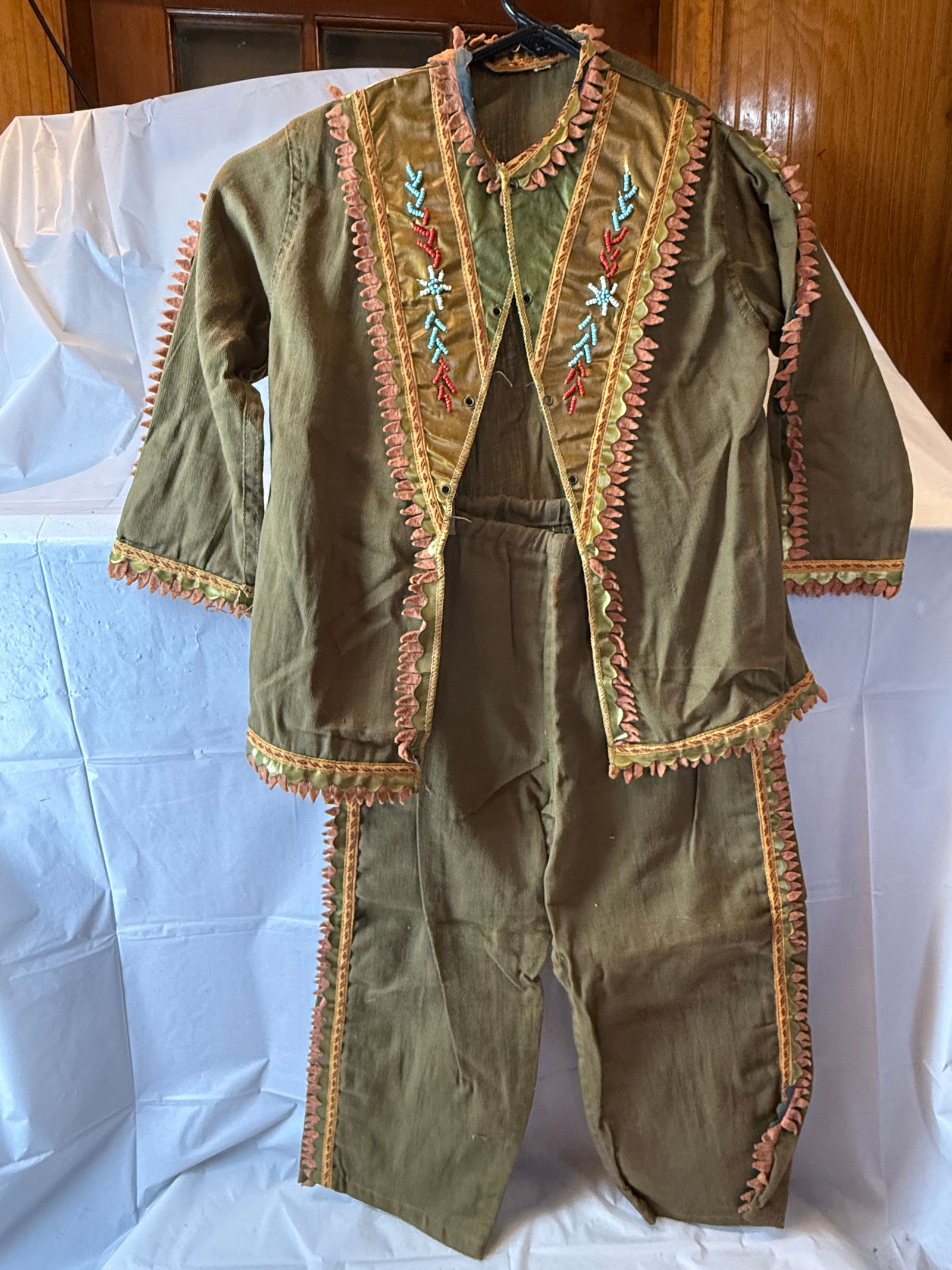 Native American Child’s Outfit: Native American Child’s Outfit
