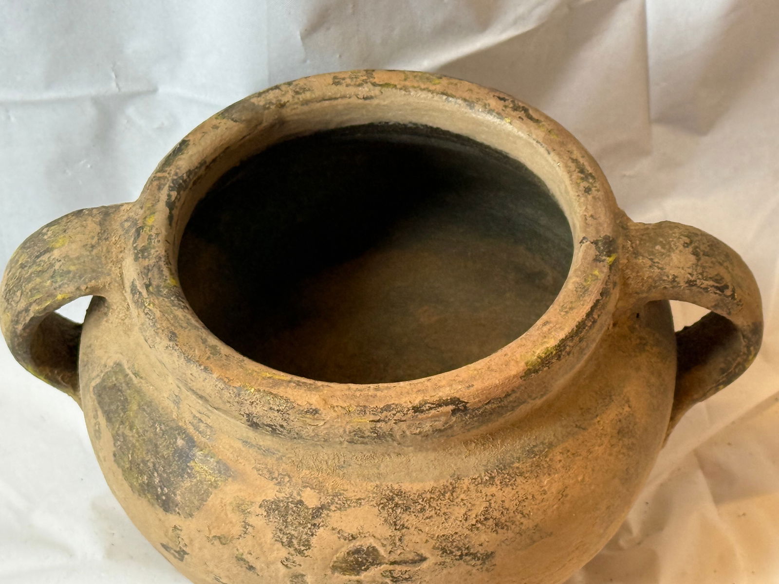 Primitive 2 handle Potter Clay Pot (1 of 2)