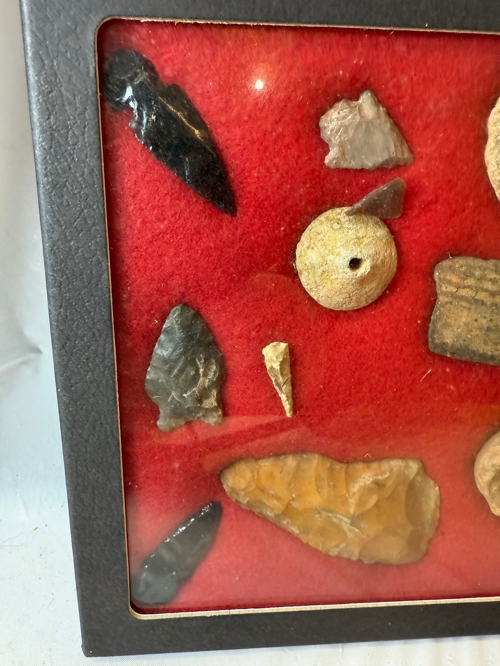 Lot of 23 Native American Artifacts: Lot of 23 Native American Artifacts