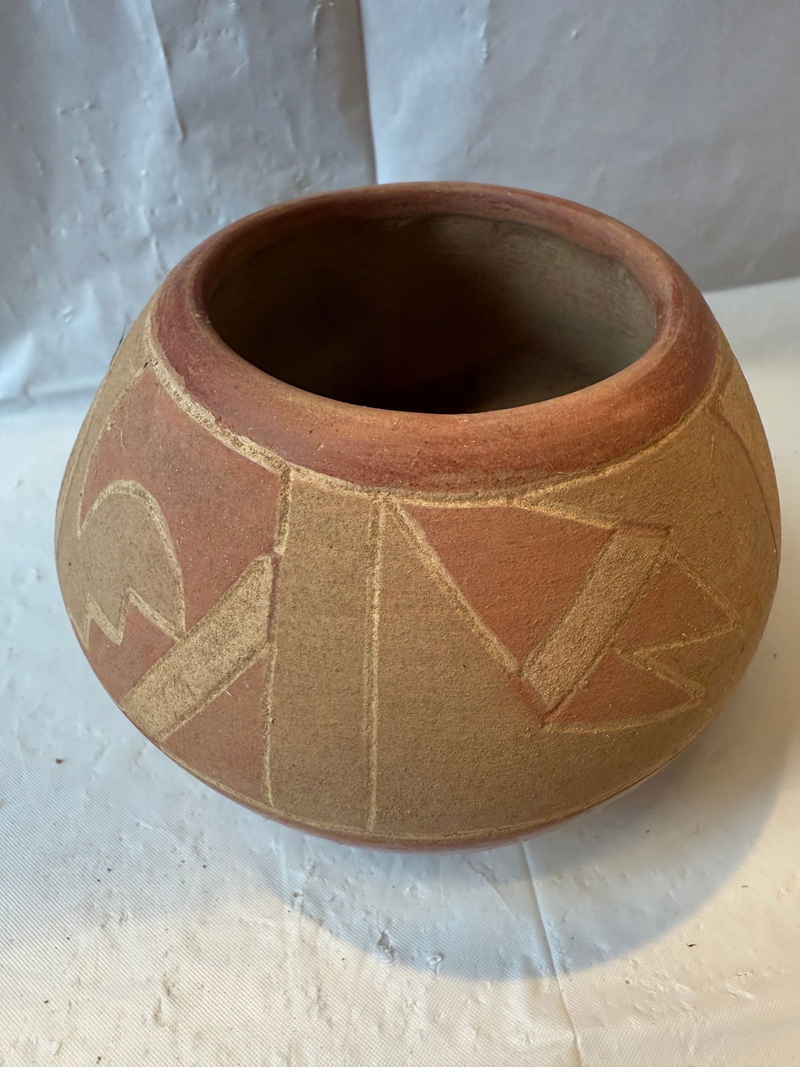 Native American Polychrome Pottery: Native American Polychrome Pottery