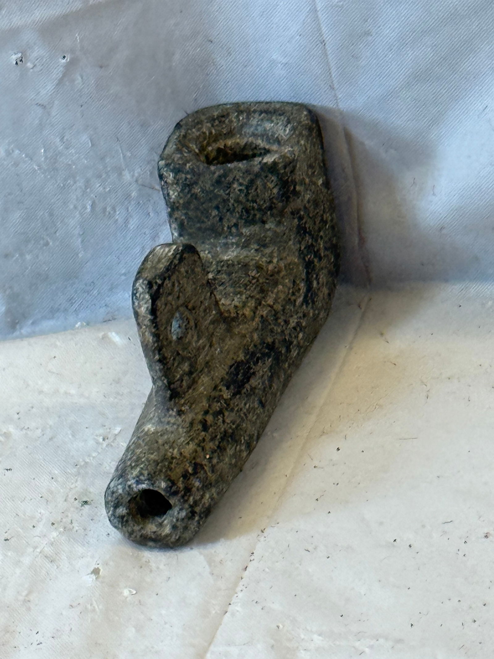 Native American Effigy Pipe (1 of 2)
