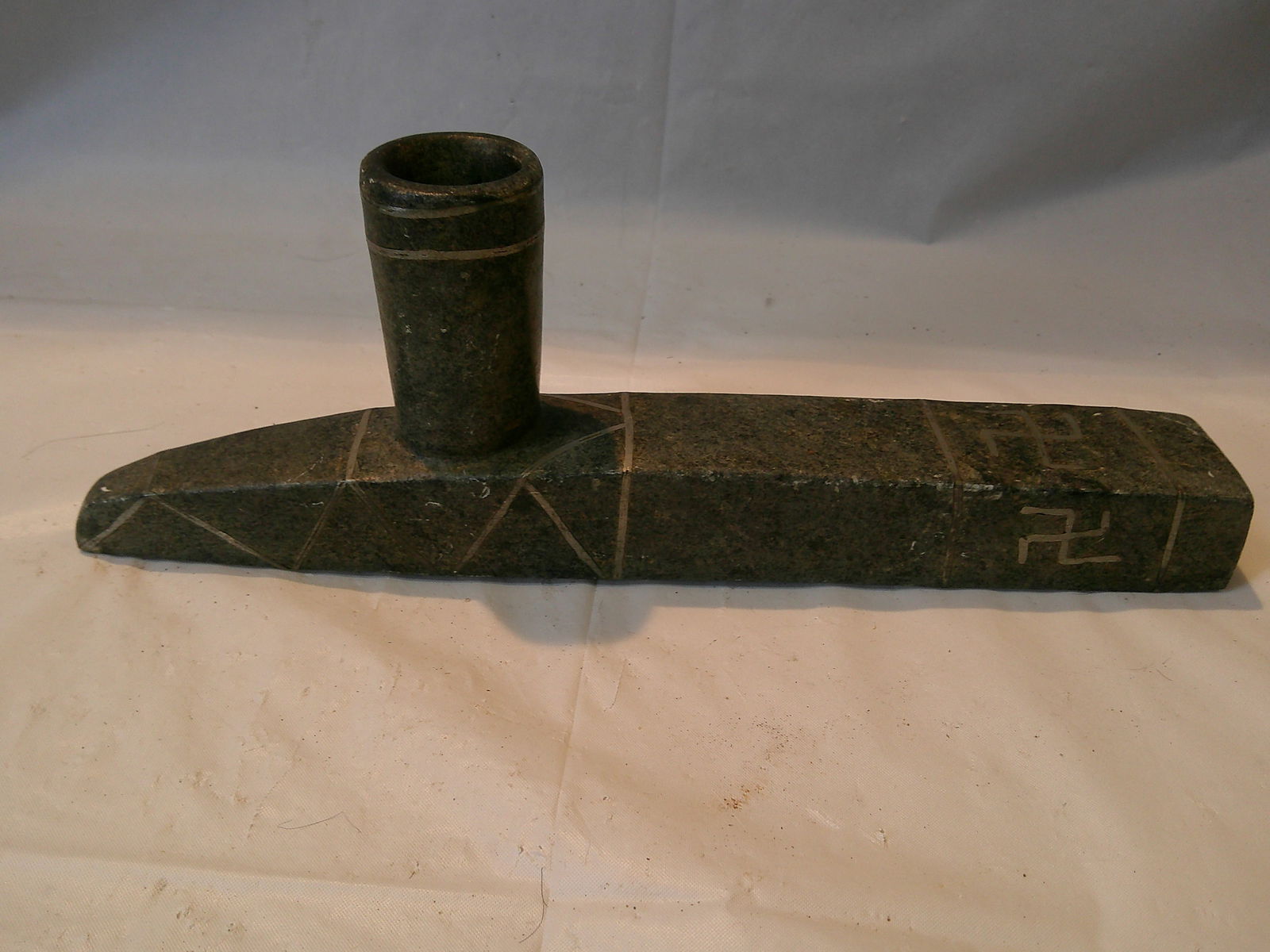 Native American Stone Pipe with Insignia (1 of 4)