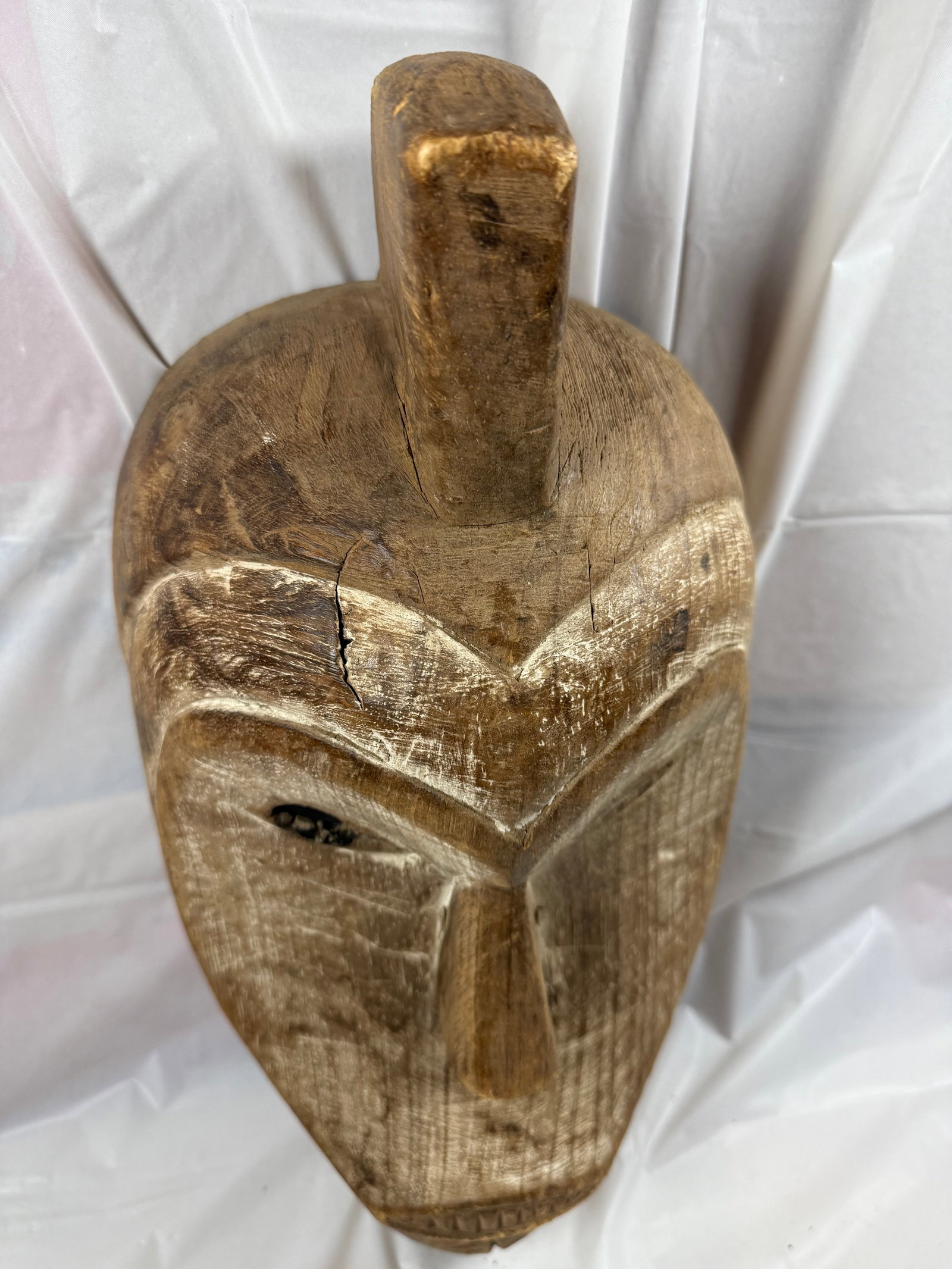 Hand Carved African Tribal Mask: Hand carved African tribal mask