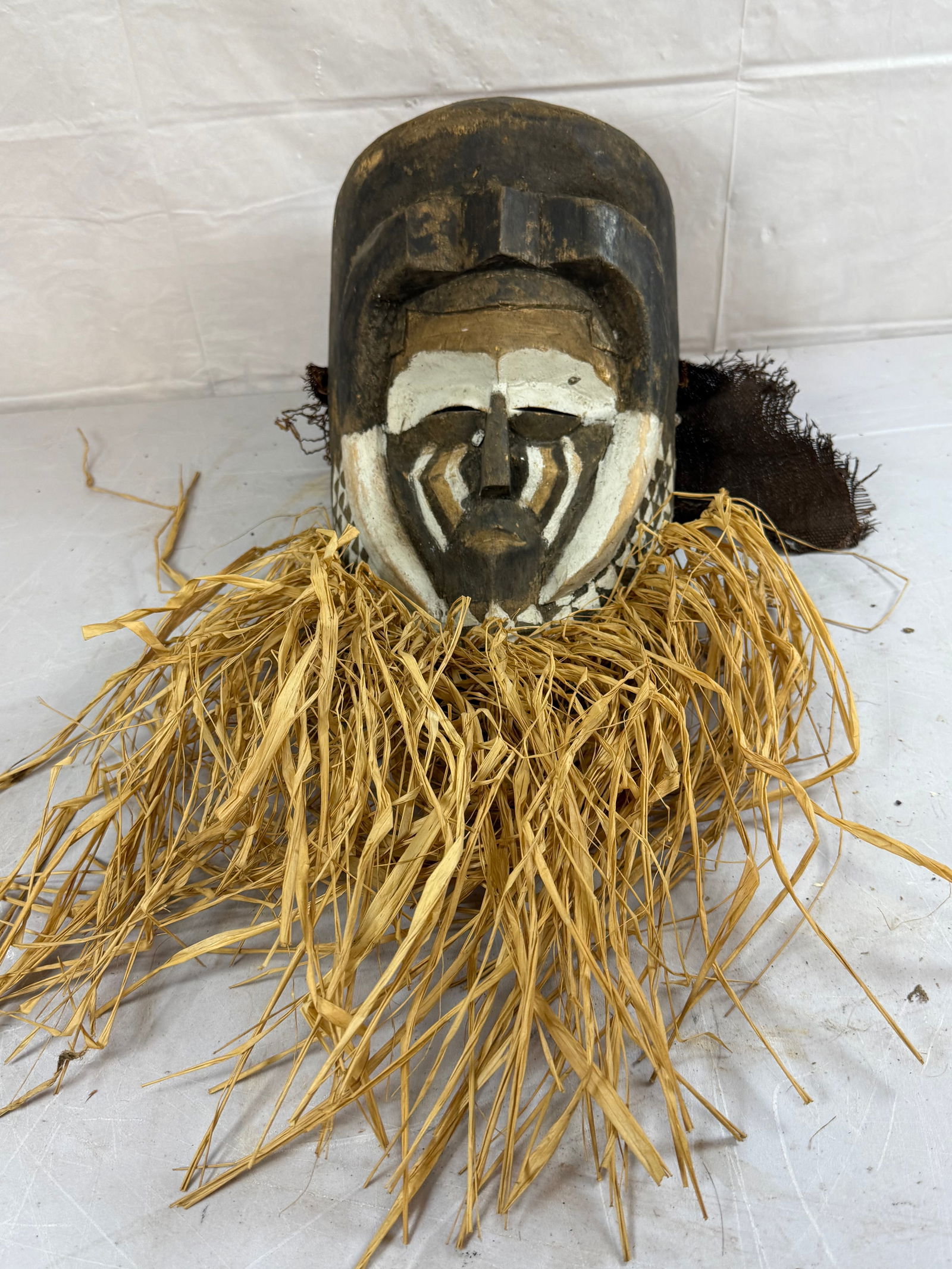 Hand Carved Wooden and Raffia Straw African Mask: Hand Carved Wooden and Raffia Straw African Mask, Hand Painted