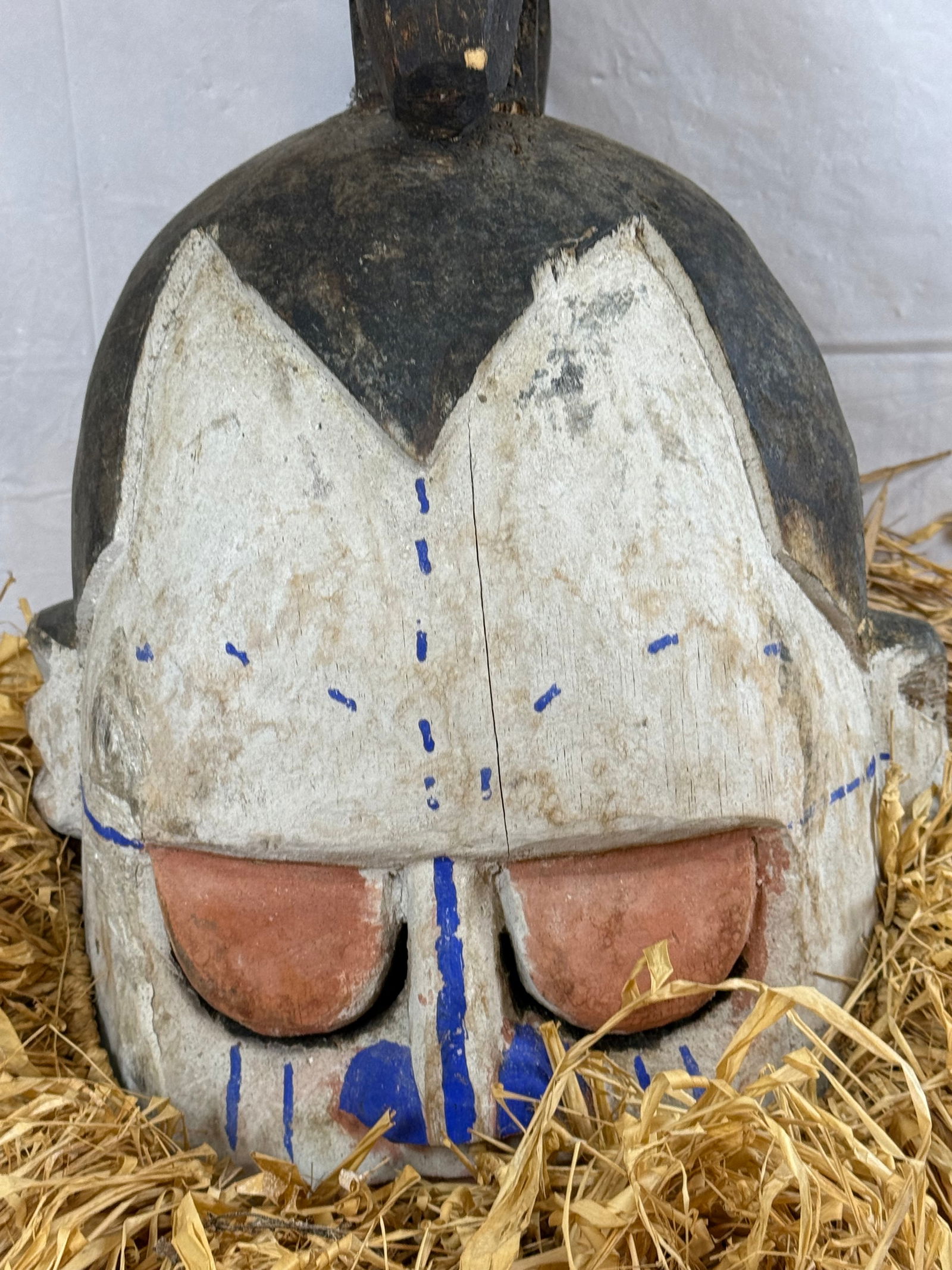 Hand Painted Hand Carved African Wooden and Raffia Straw Helmet: Hand Painted Hand Carved African Wooden and Raffia Straw Helmet