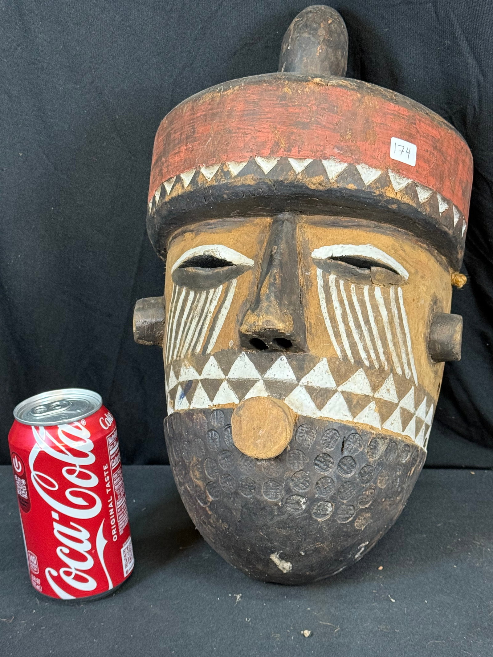 Hand Carved Wooden African Mask: Hand Carved Wooden African Mask