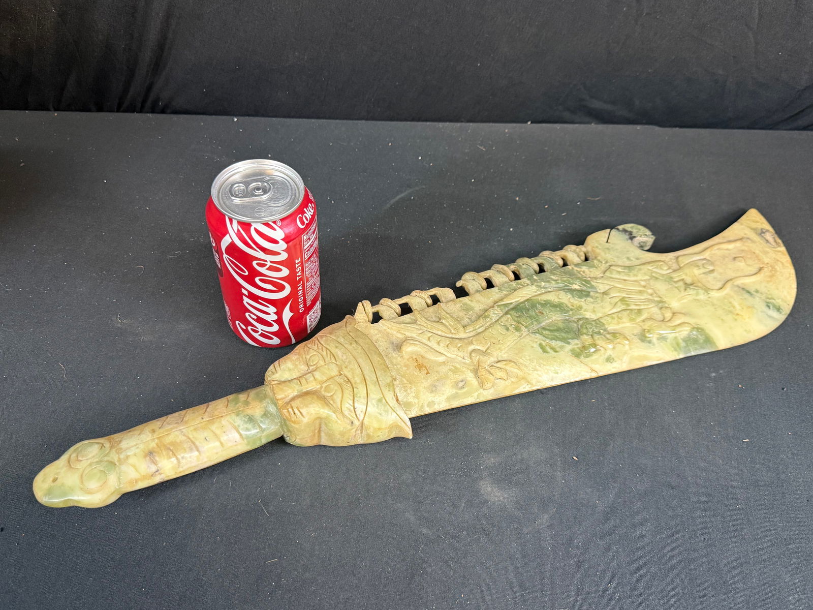 Large carved jade hatchet: Large carved jade hatchet