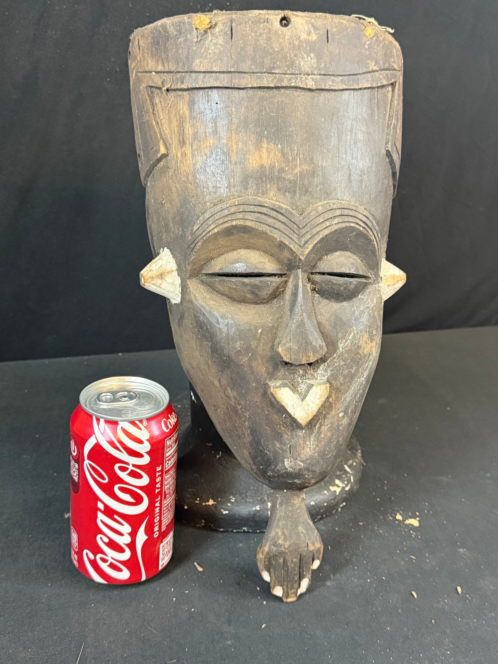 Hand carved wooden African mask: Hand carved wooden African mask