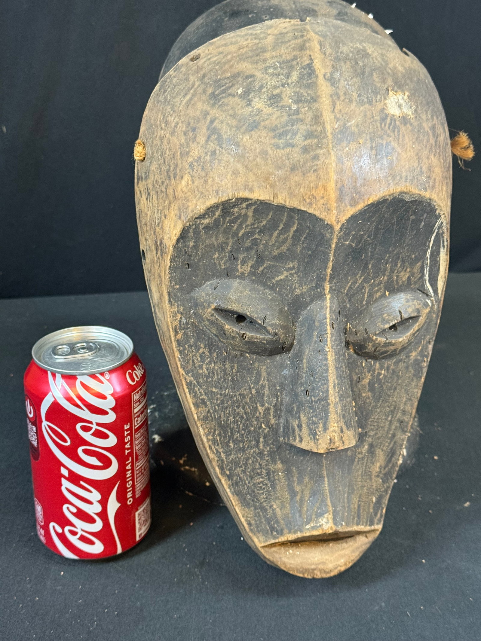 Hand carved wooden African mask: Hand carved wooden African mask