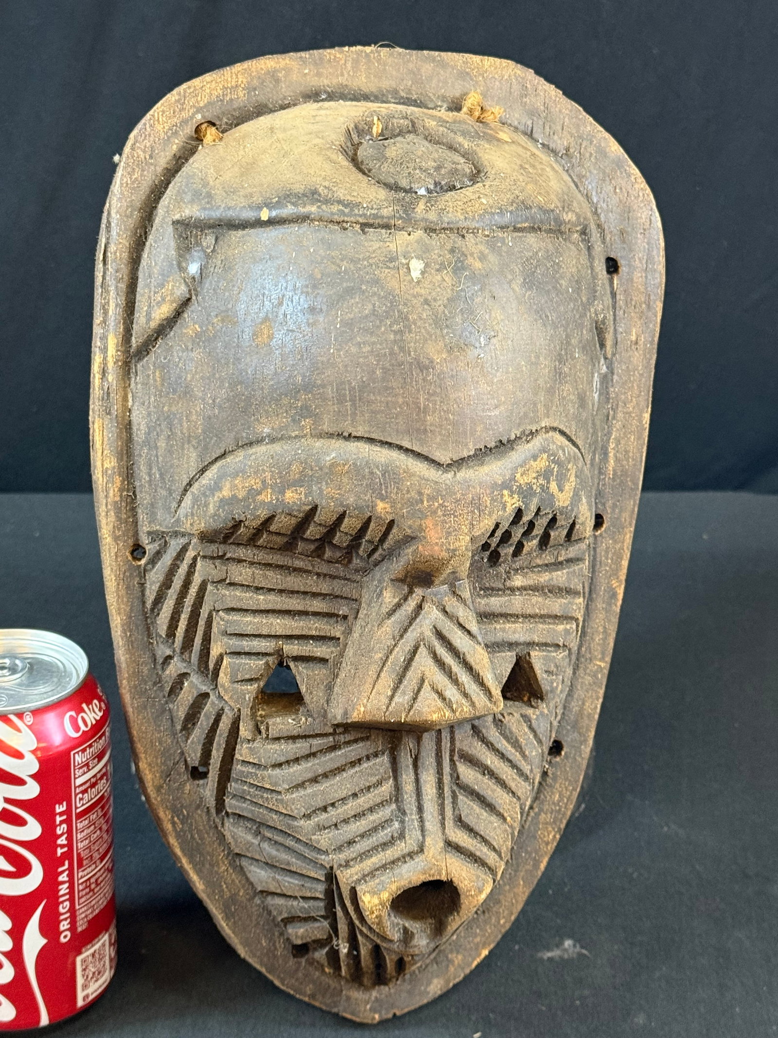 Hand carved wooden African mask: Hand carved wooden African mask
