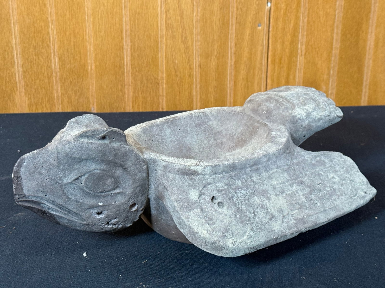 Pre Columbian style stone eagle bowl (1 of 3)