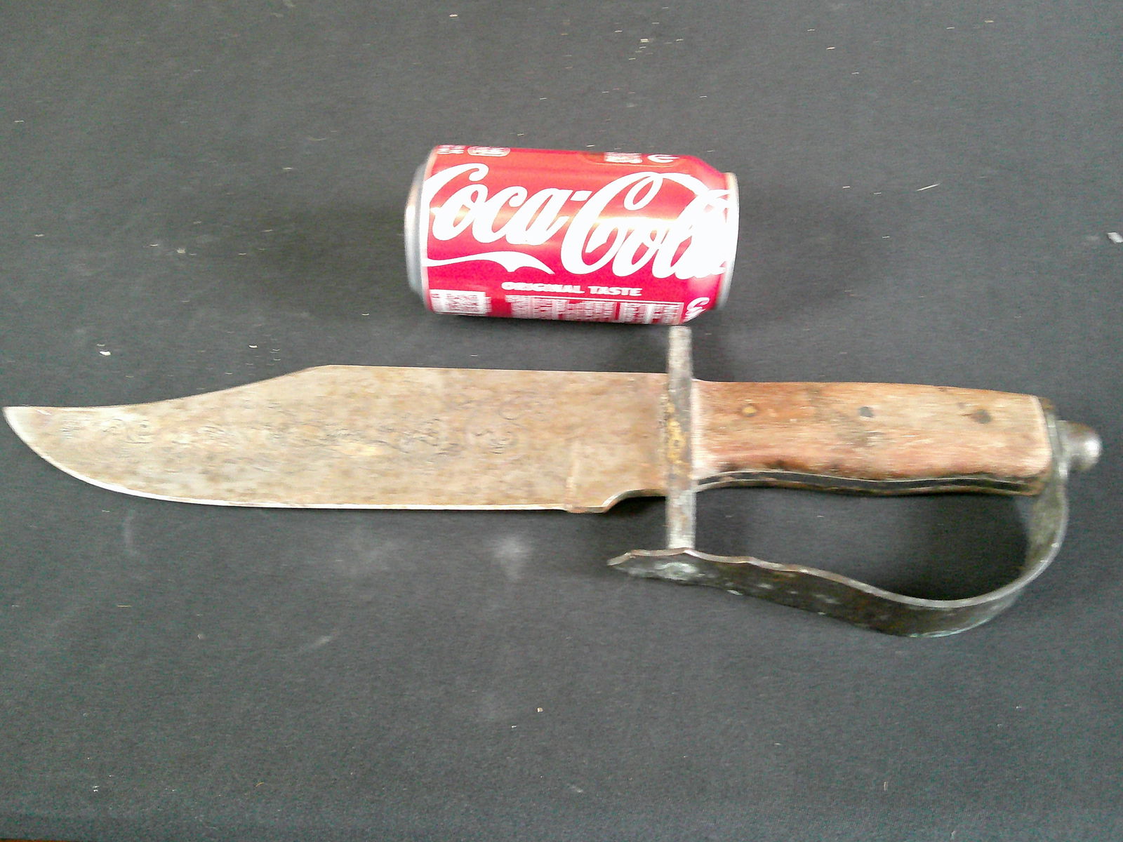 Antique stamped bowie knife w/decorated blade (1 of 6)