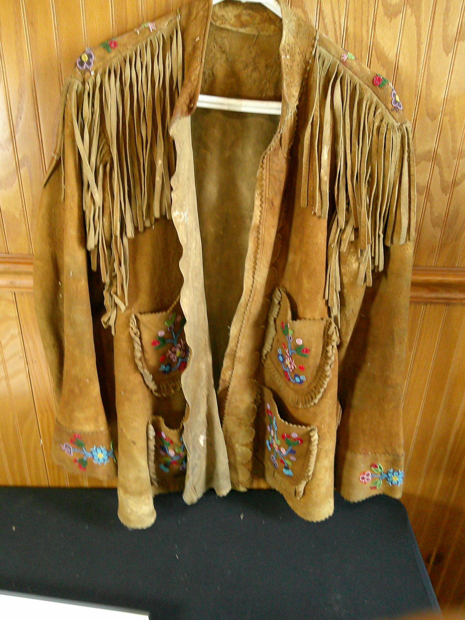 Leather hide vest w/beadwork & fringe (1 of 8)