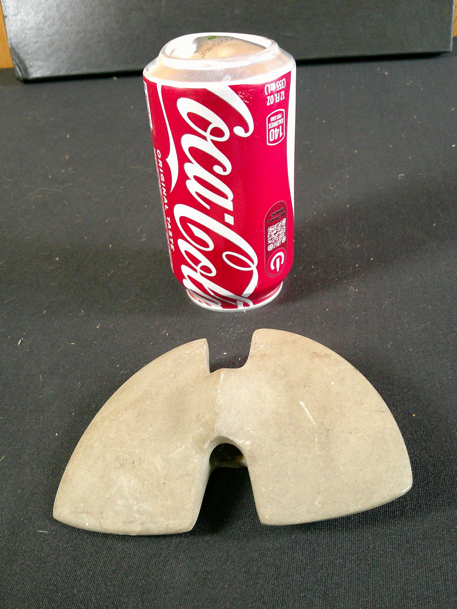 Banner stone: Banner stone