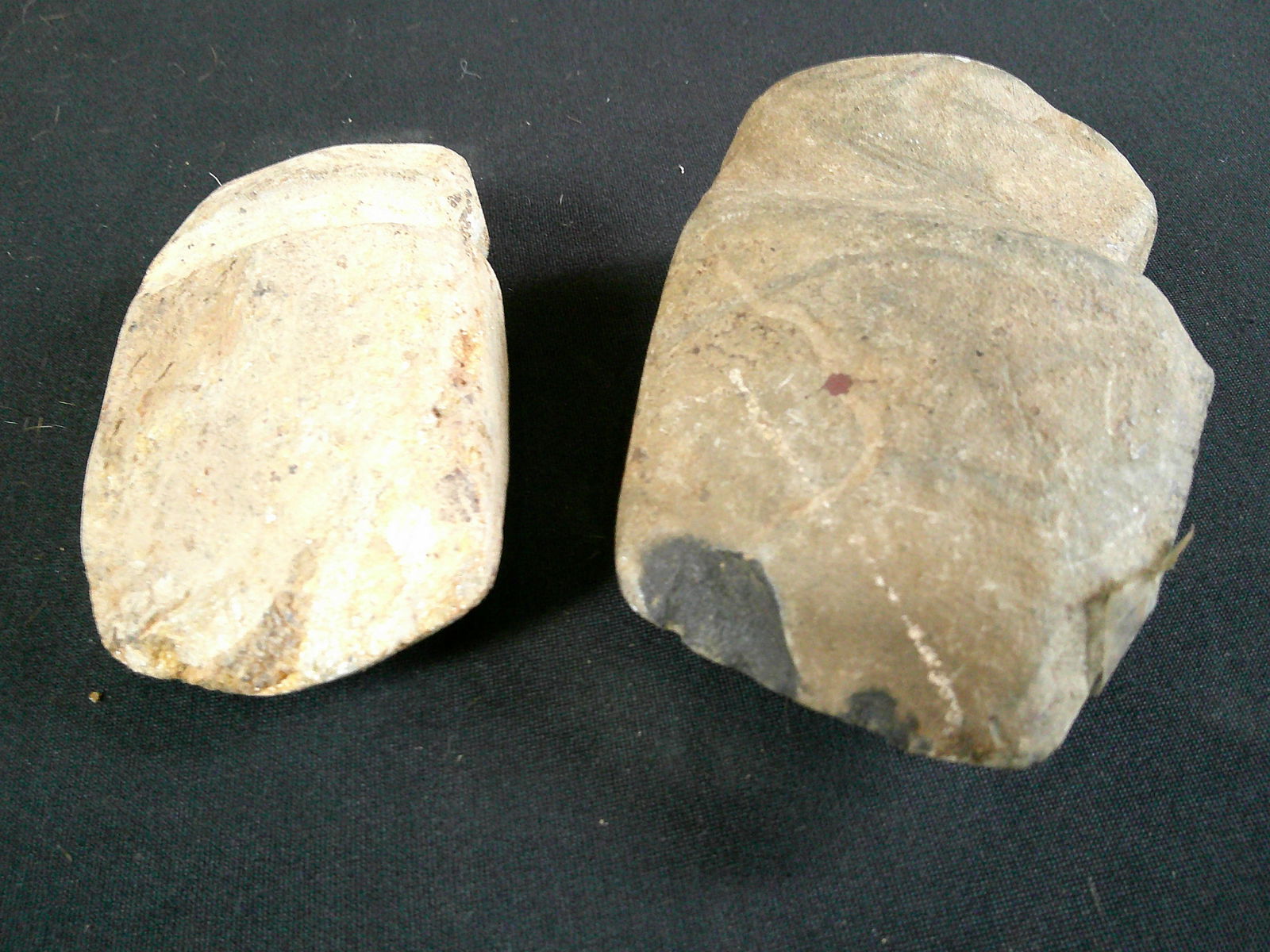 Lot of 2 grooved axe heads (1 of 3)