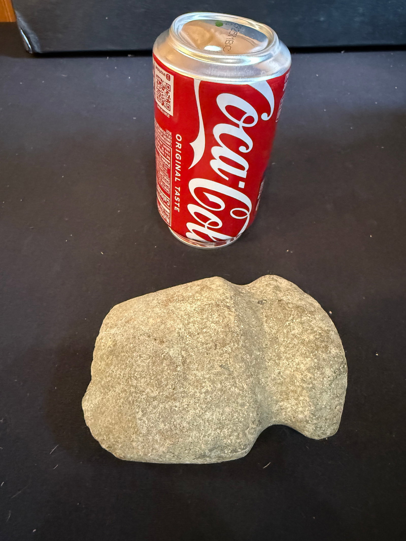 Grooved axe head: Grooved axe head