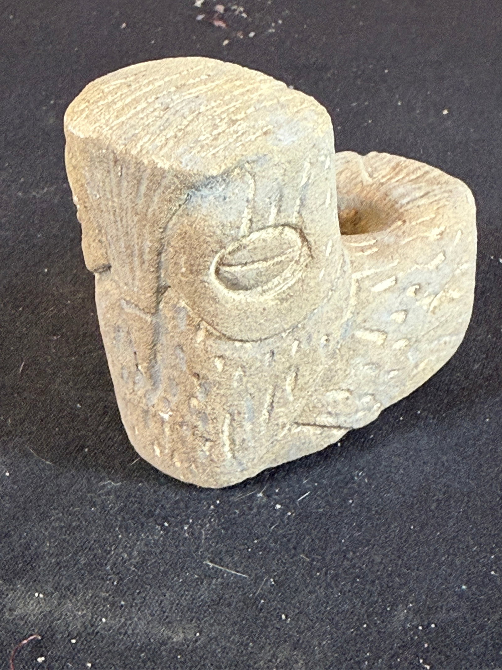 Stone owl pipe: Stone owl pipe
