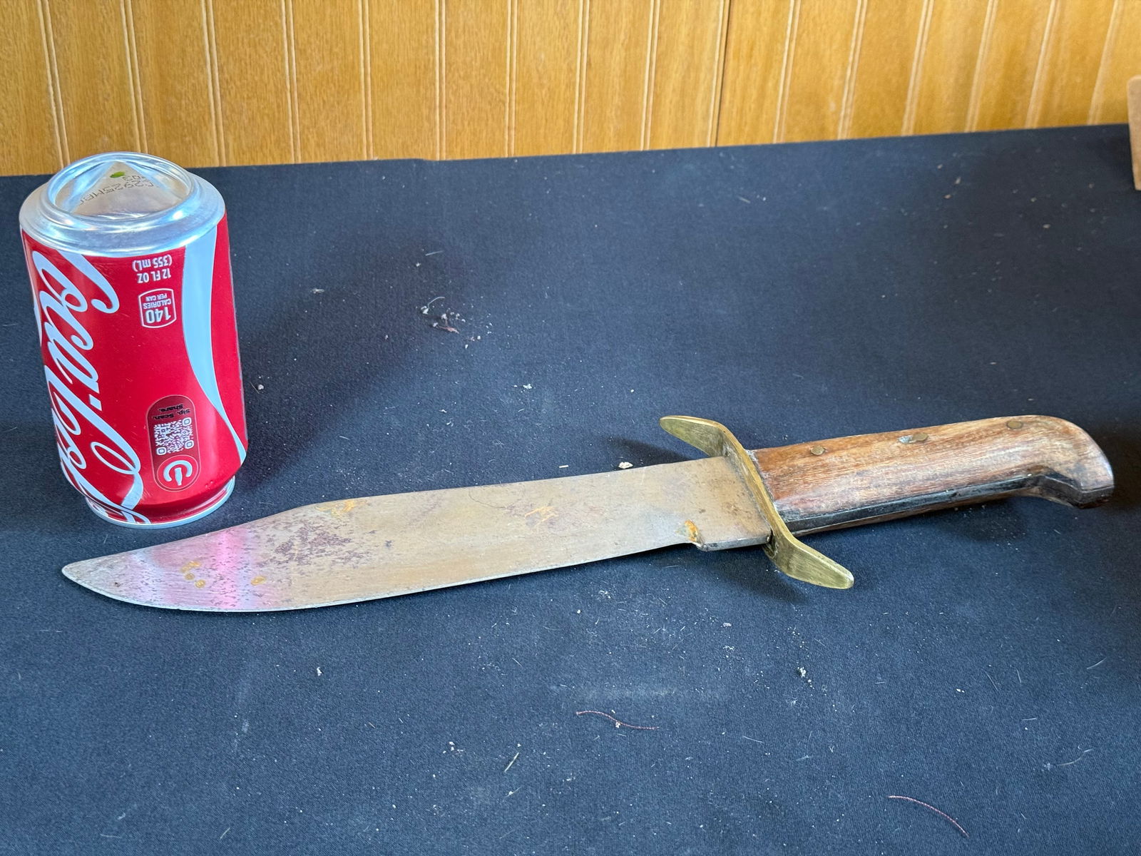 Bowie knife (1 of 3)