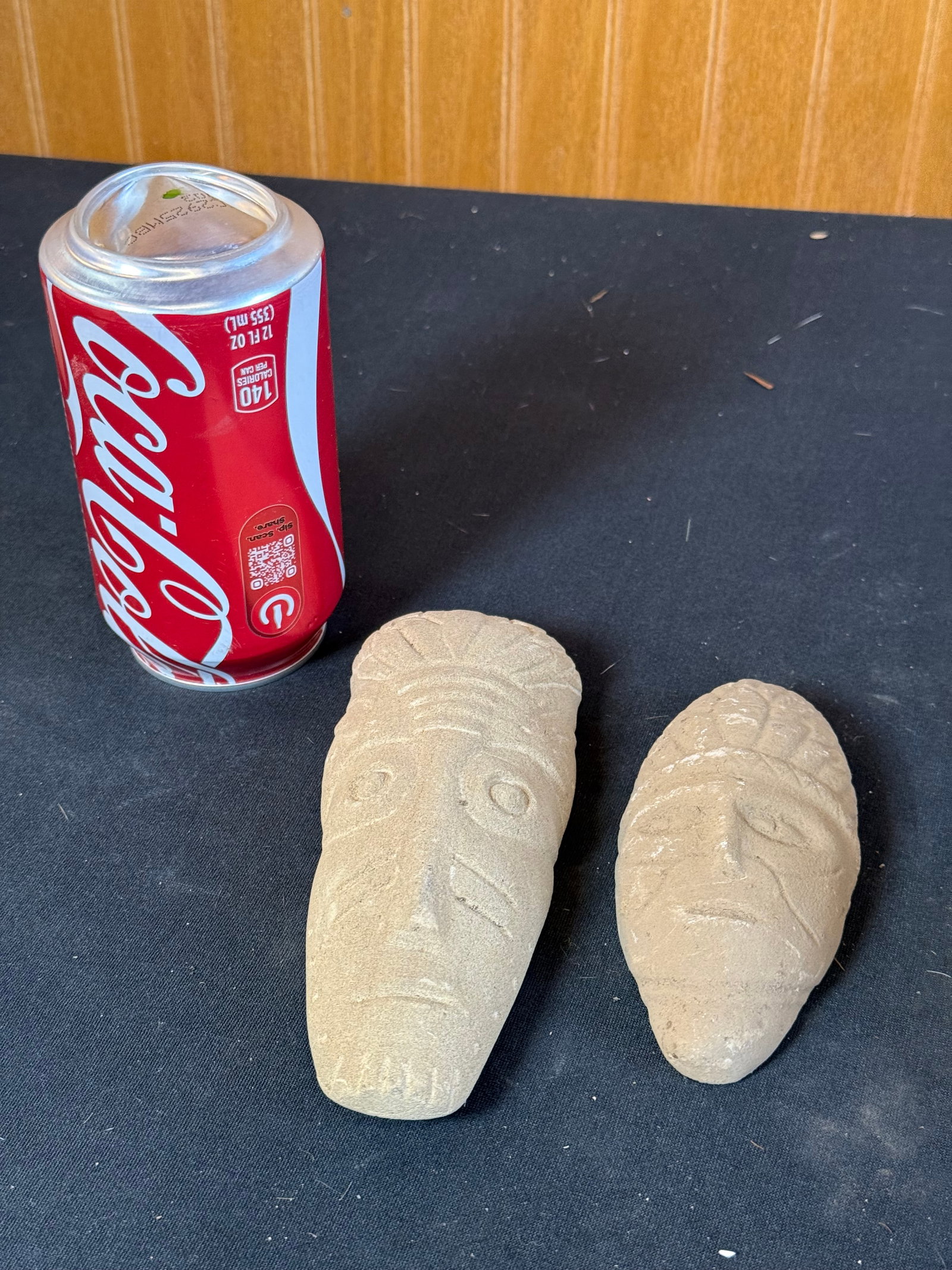 Lot of 2 stone faces: Lot of 2 stone faces