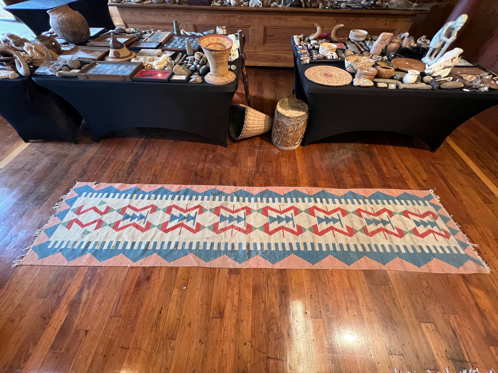 Native American Rug: Native American Rug