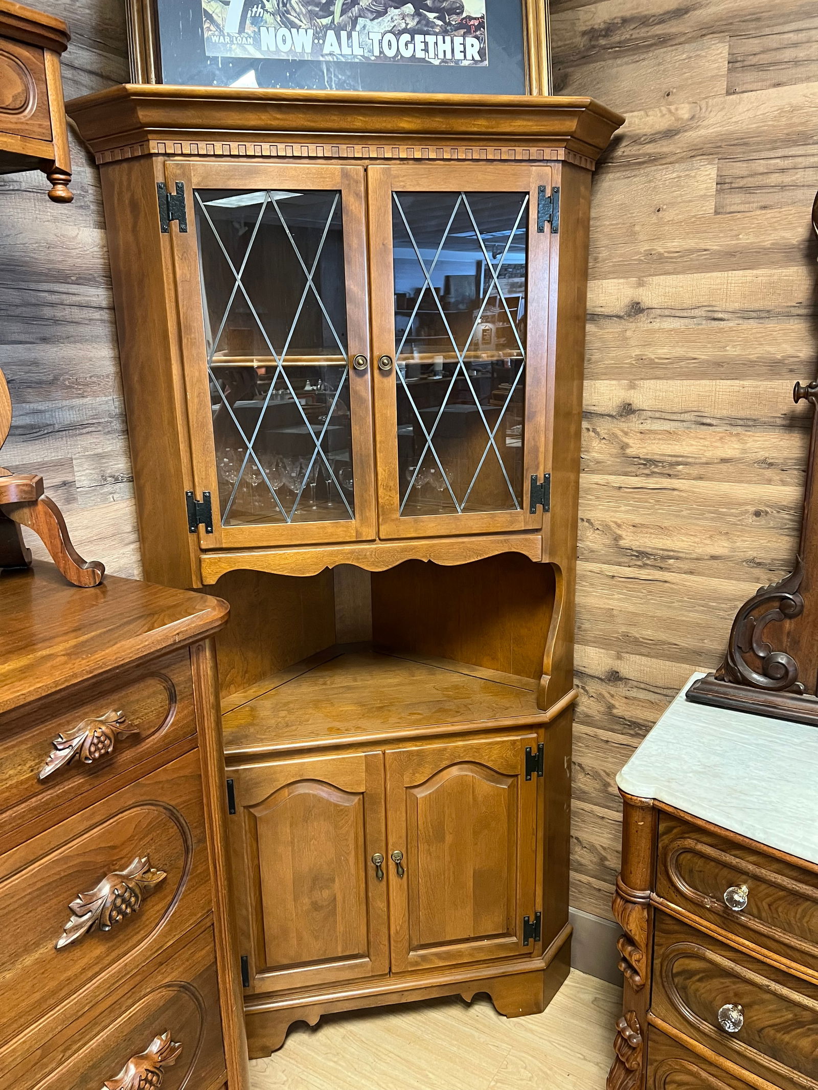 Ethan Allen Maple Corner Cabinet (1 of 6)