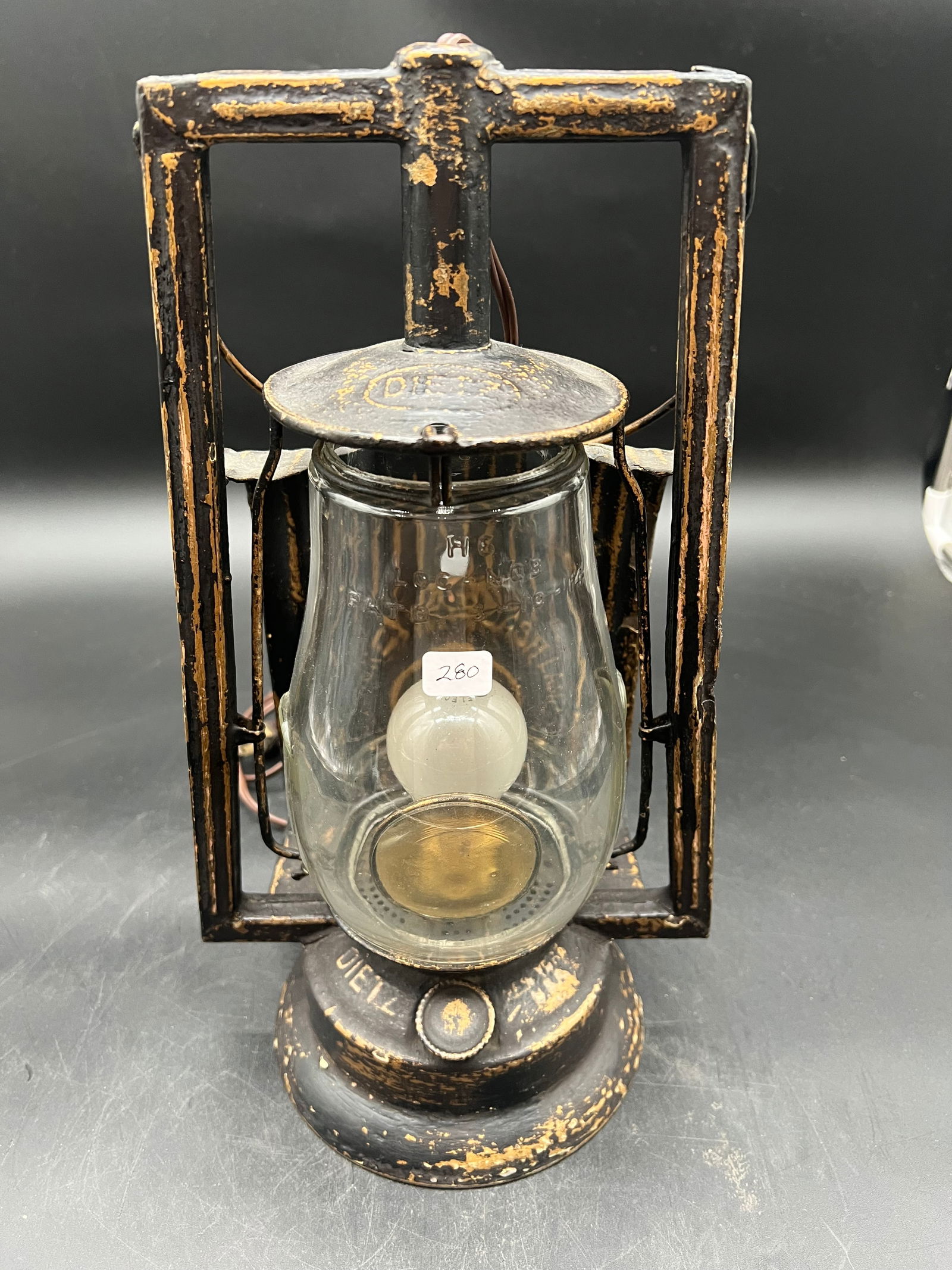 Dietz Railroad Lantern Electrified (1 of 9)