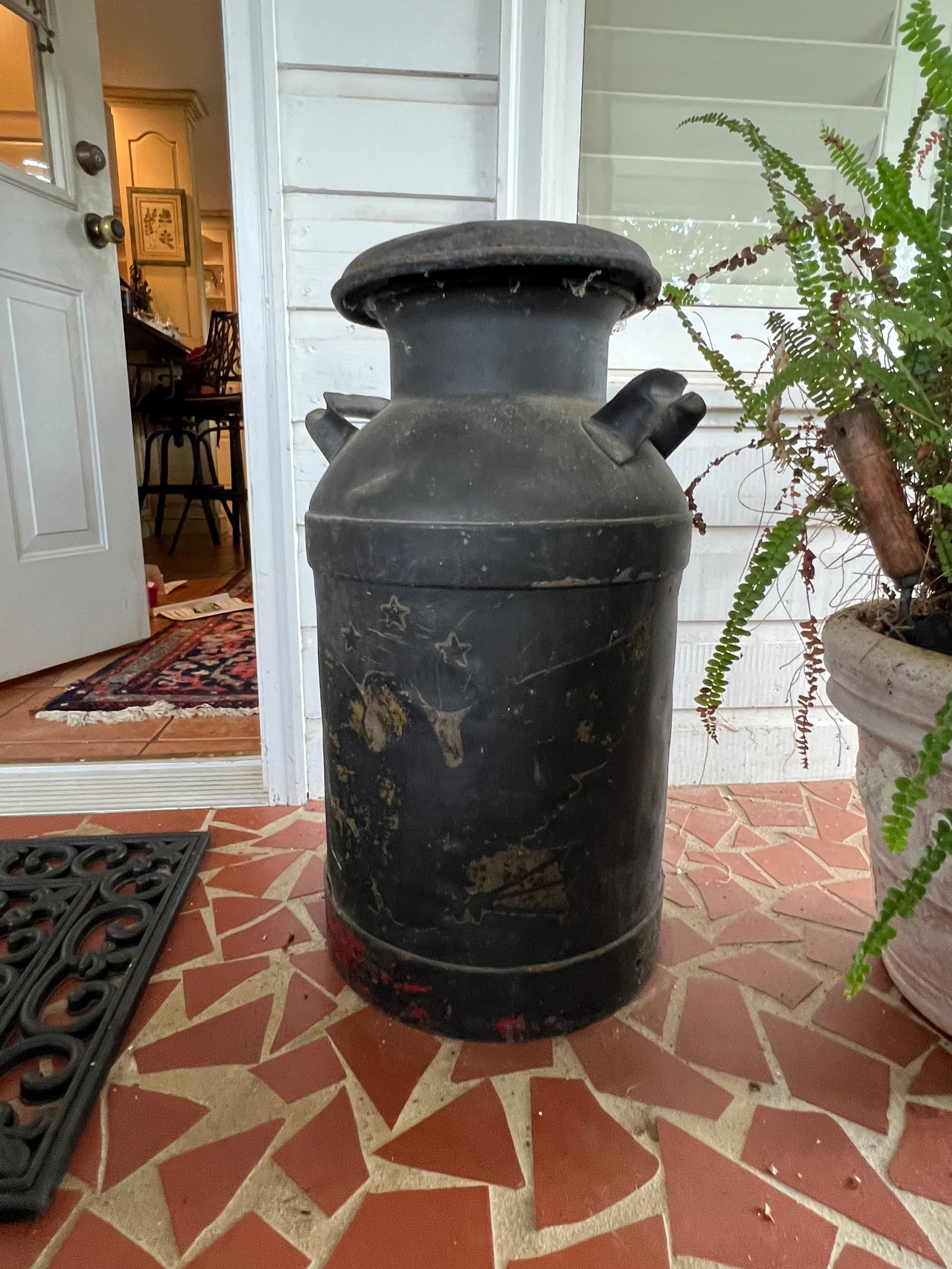 Early Metal Milkcan: Early Metal Milkcan