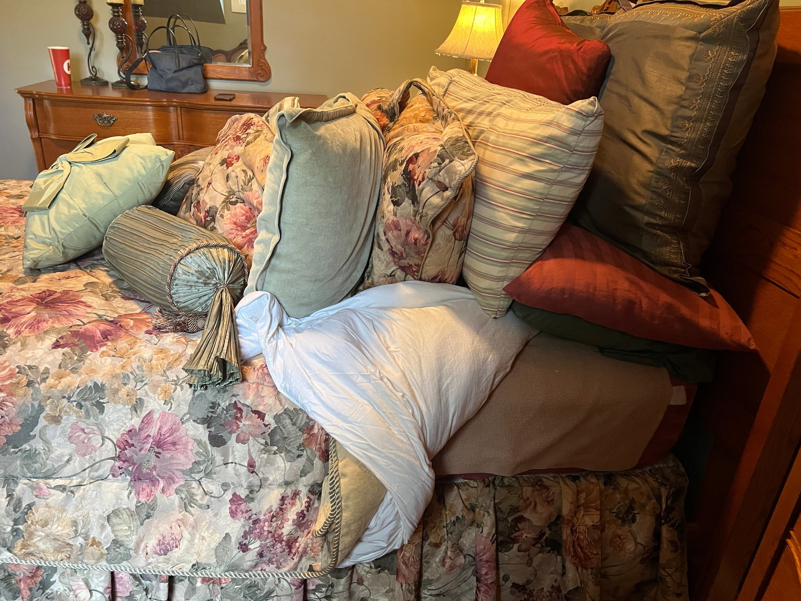 Bedroom Set Linens: Bedroom Set Linens