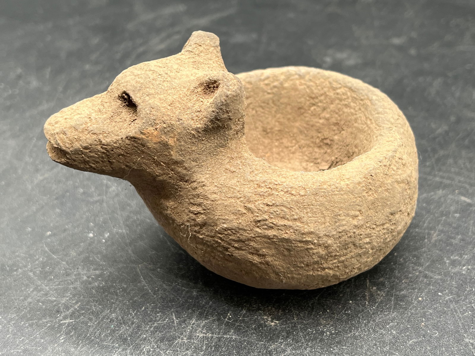 Native American Stone Effigy Wolf Bowl: Native American Stone Effigy Wolf Bowl