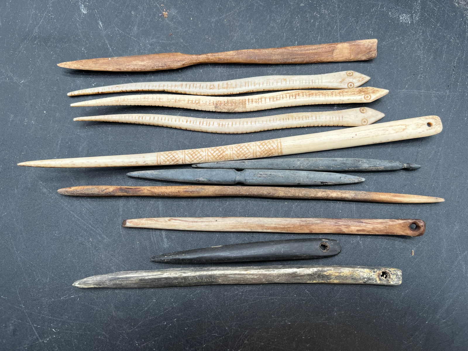 Lot of 11 Native American Needles: Lot of 11 Native American Needles