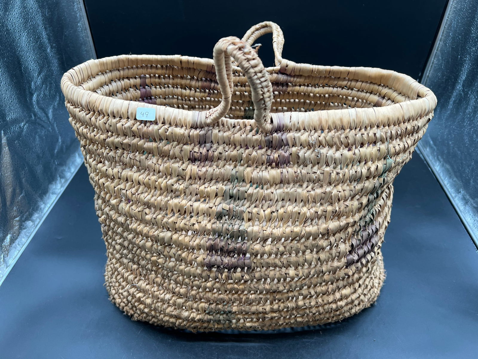 Native American Hand Woven Basket: Native American Hand Woven Basket