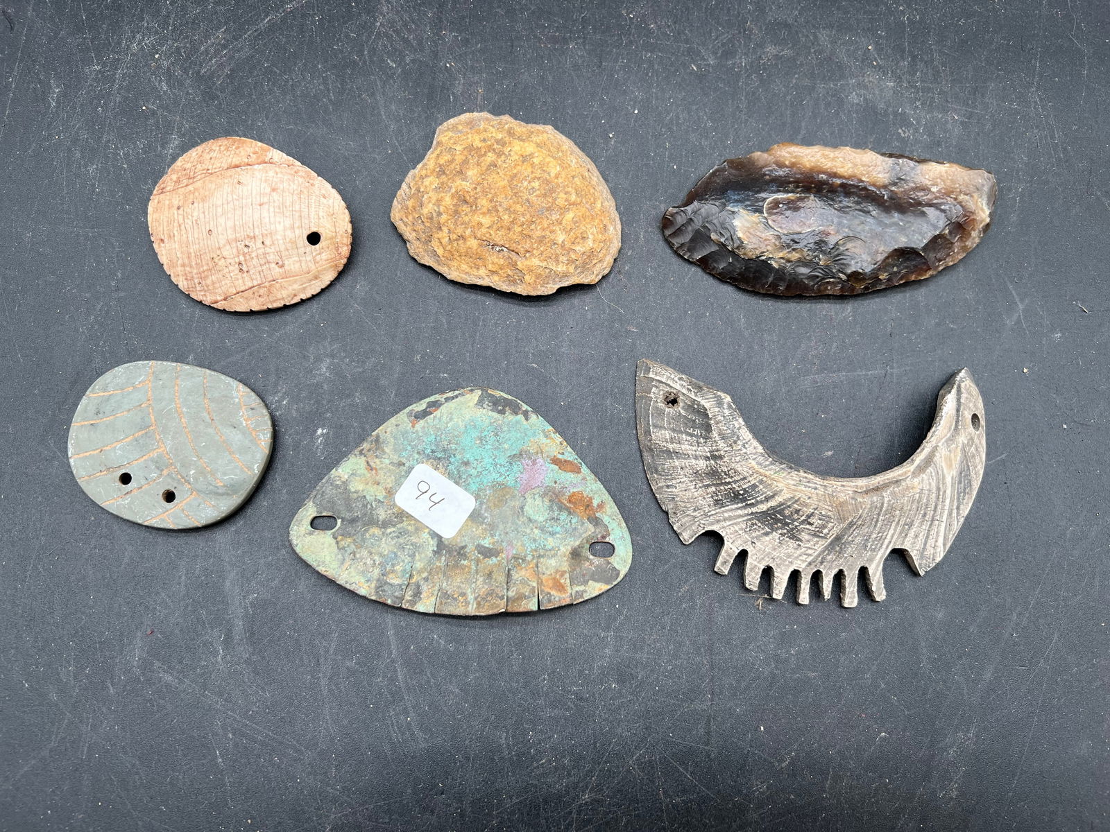 Lot of 6 Native American Artifacts: Lot of 6 Native American Artifacts