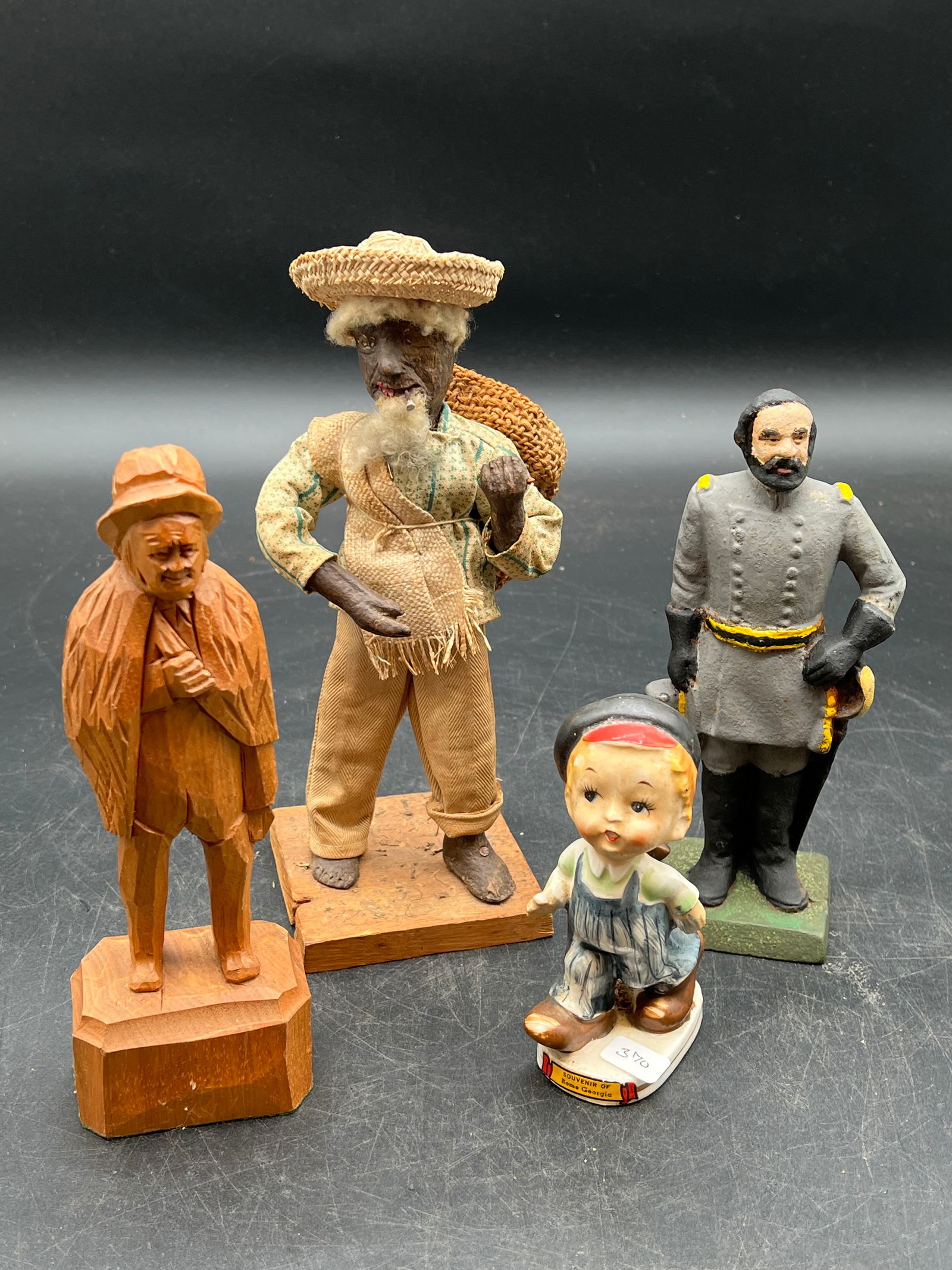 Lot of 4 Small Statues (1 of 14)