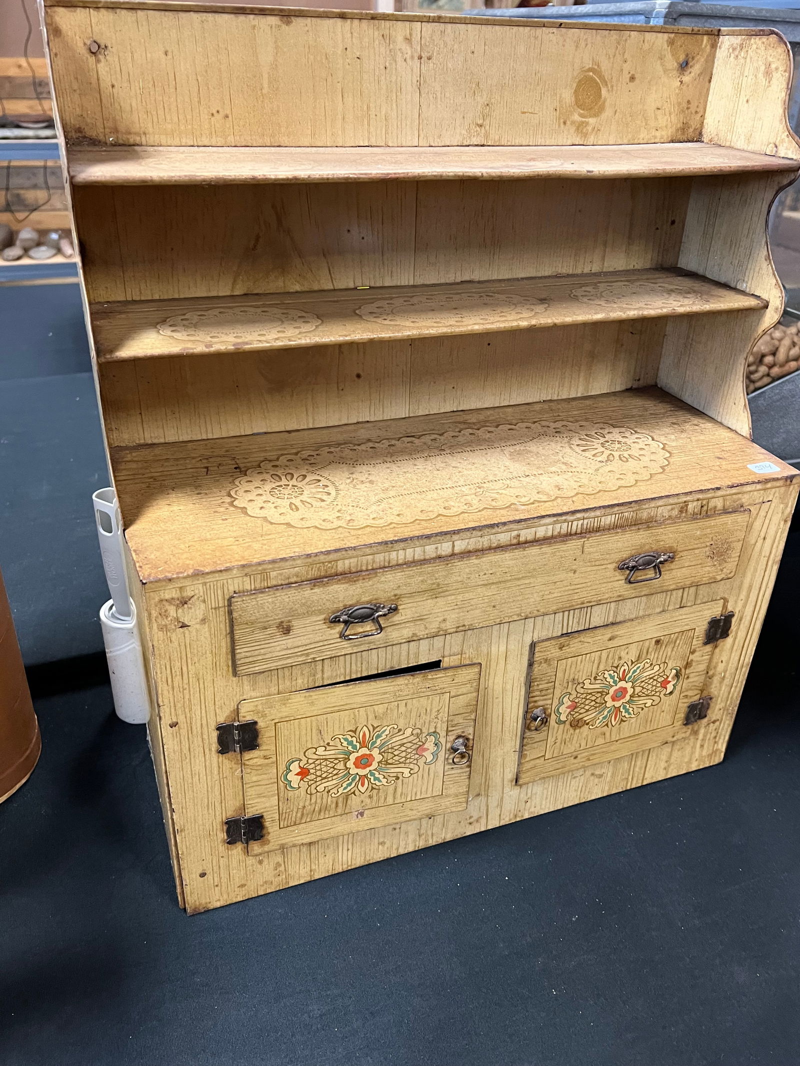 Wolverine Tin Litho Toy Kitchen Hutch Cabinet (1 of 8)