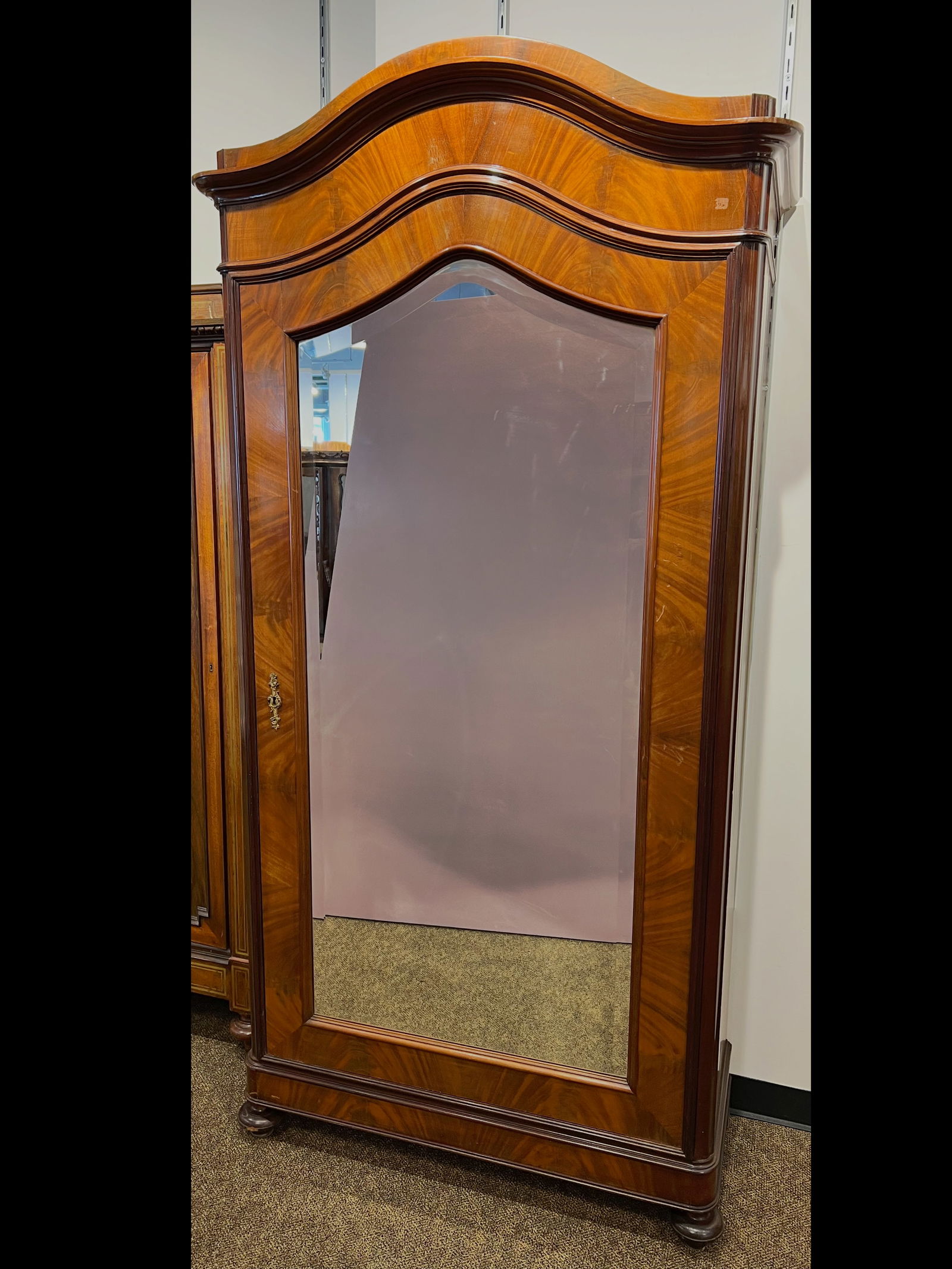 Walnut Mirror Door Wardrobe: Walnut Mirror Door Wardrobe. Bevelled glass mirror